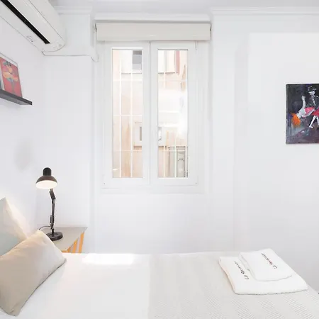 C92 - Rustic Two Bedrooms Apartment With Terrace Málaga Extérieur photo