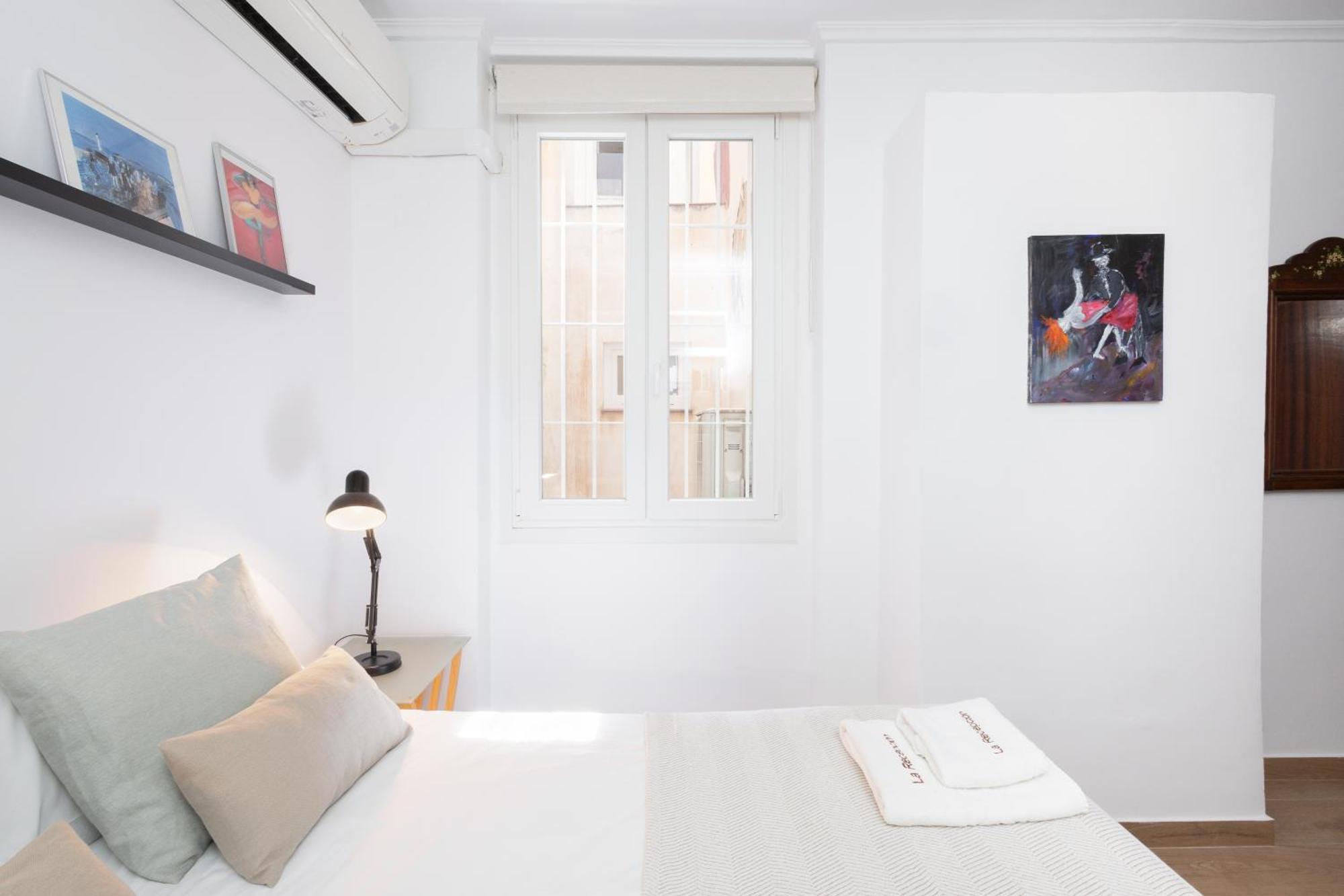 C92 - Rustic Two Bedrooms With Terrace Apartment *