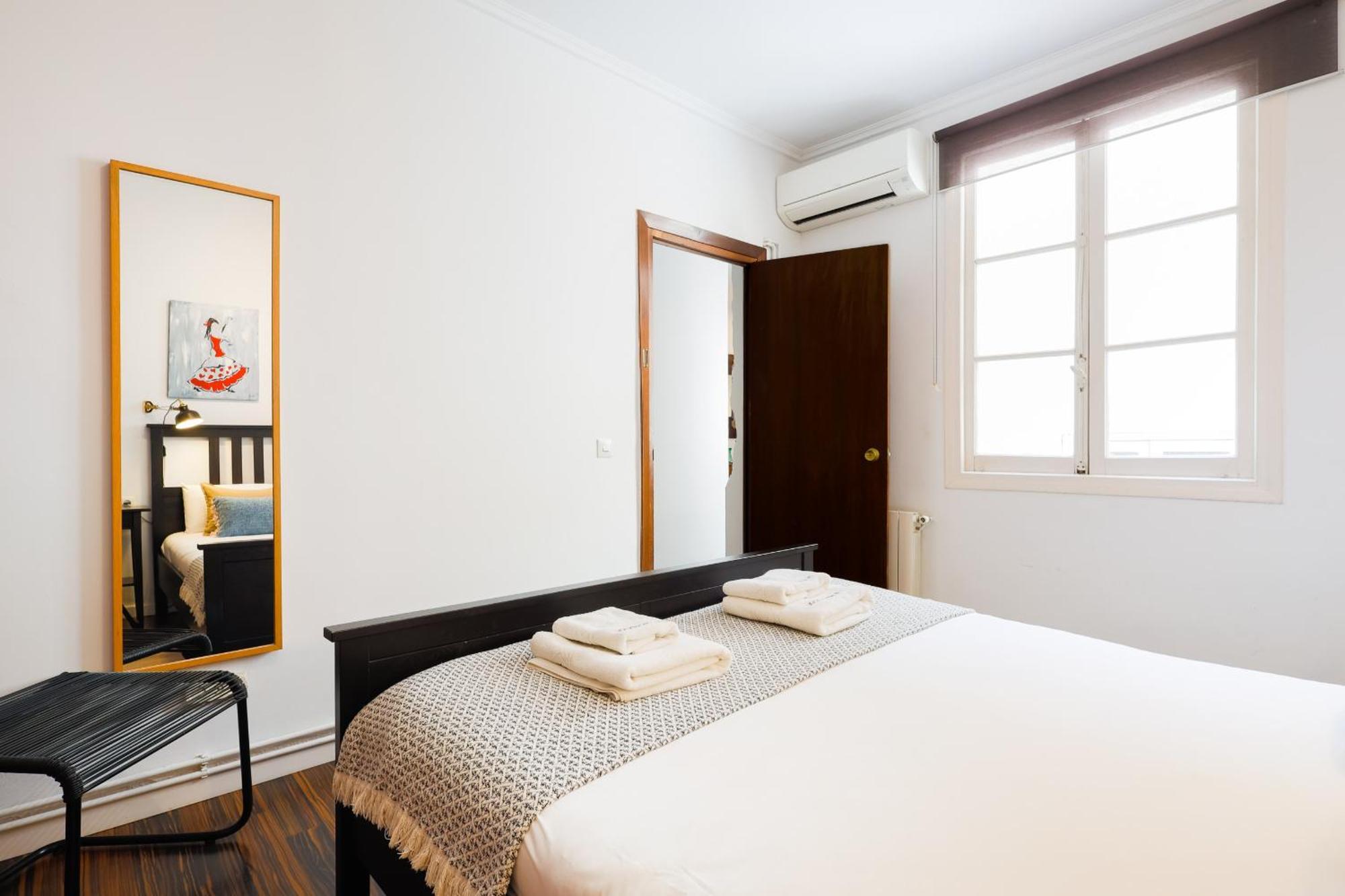 C92 - Rustic Two Bedrooms With Terrace Appartement